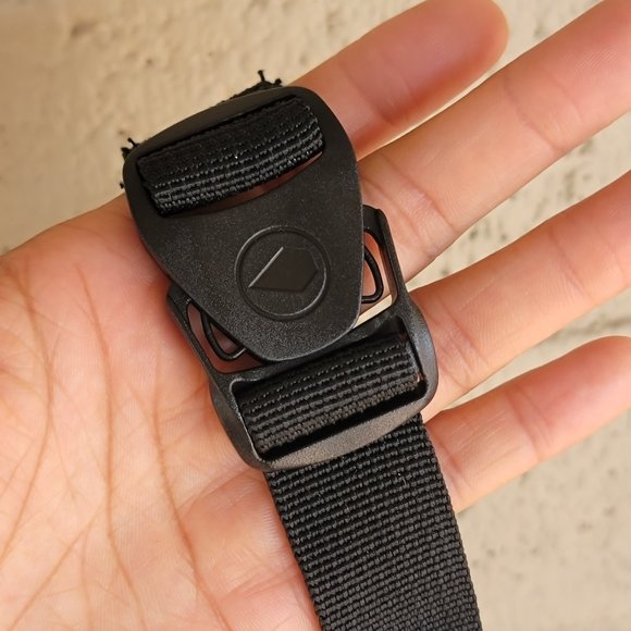 NWT New with tag VOLCOM take with me hip pack fanny pack bag - Picture 5 of 9